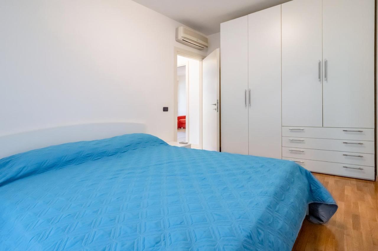 Ferienwohnung Piana Di Solaro Modern Flat & Swimming Pool Lerici Exterior foto